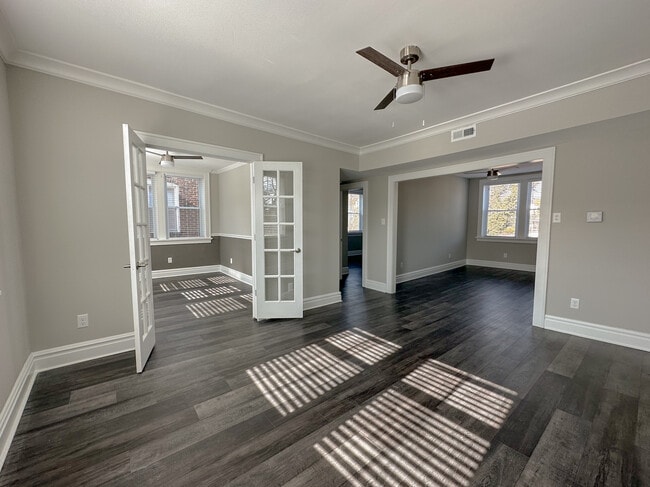 Living room - 7505 Pershing Ave Unit 2E