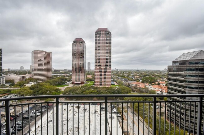 Photo - 1600 Post Oak Blvd Condo Unit 1307