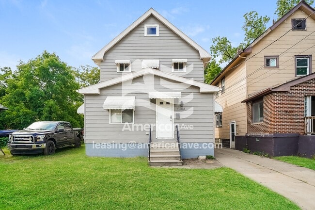 Building Photo - 5302 Kohout St