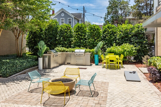 Outdoor Lounge