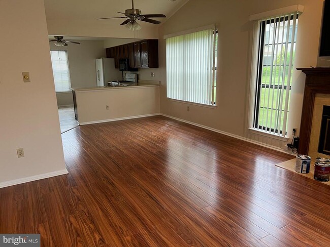 Photo - 17 Banbury Ct