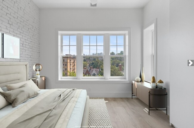 Photo - 1574 Beacon St Unidad PH1