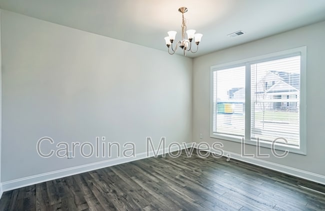 Photo - 151 Mayfield Crossing Ln