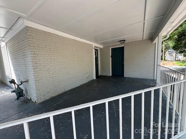 Photo - 604 E Iredell Ave