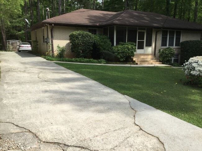 Frente de la casa - 1671 Glenwyck Pl