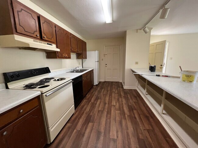 Photo - 2203 W Pensacola St