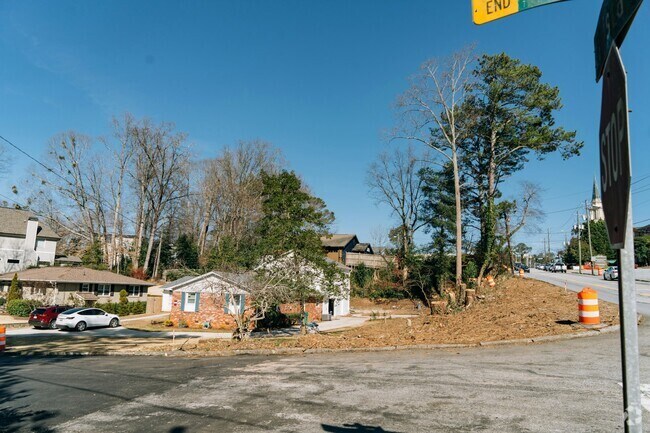 Building Photo - 1215 Vista Valley Dr NE Rental
