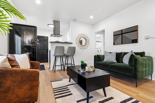 Photo - 1055 21st St Unit 4