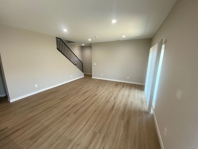 6488 Montezuma Rd