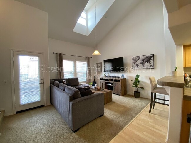 Photo - 11216 Snapdragon St