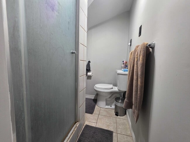 Photo - 406 Barrie St Unit 406-3