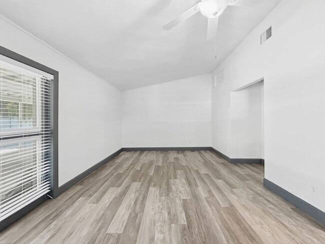 Photo - Spacious 1BR Duplex Near Beaches – Private Yard + Amenities! 1bed|1bath