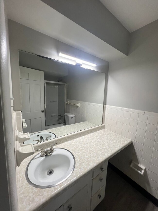 Photo - 2343 Harrodsburg Rd Unidad 6