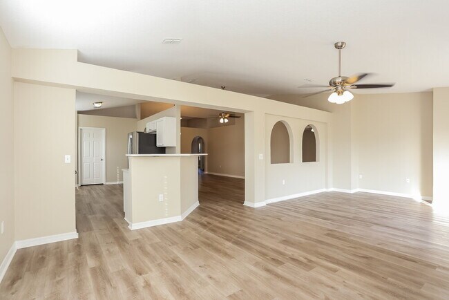 Photo - 9236 Caracara Drive