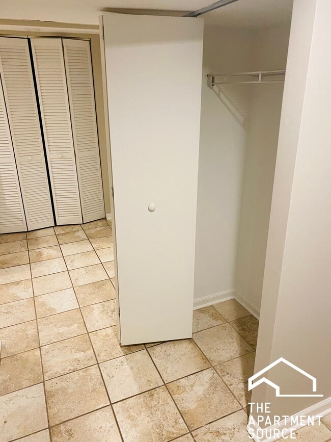 Photo - 3110 W Fullerton Ave Unit G