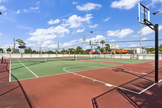 Photo - 8743 Thomas Dr Unidad SI FL2-ID1510829P