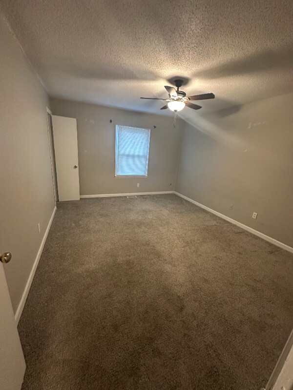 Photo - 219 W Flower St Unidad B2