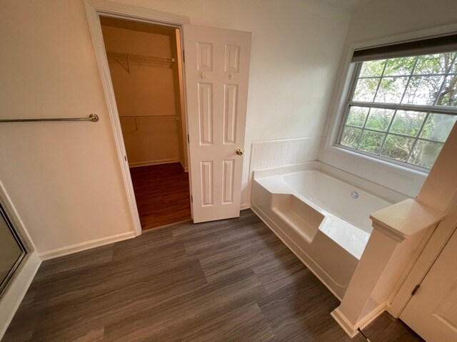 Photo - 1850 Heatherton Rd