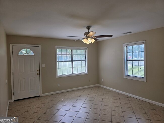 Photo - 407 Savannah Ave