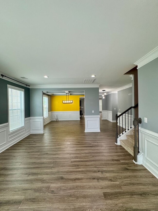 Photo - Spacious 6-Bedroom Home in Austin Corners