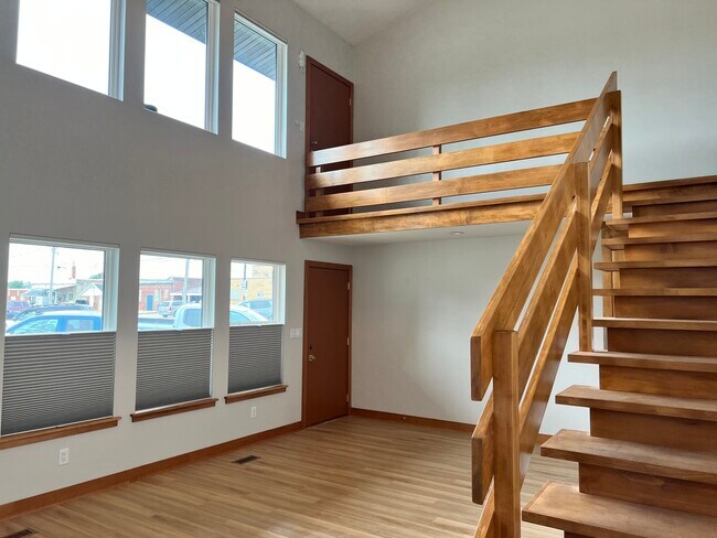 Living Room - 90 1st St SE Unit 90