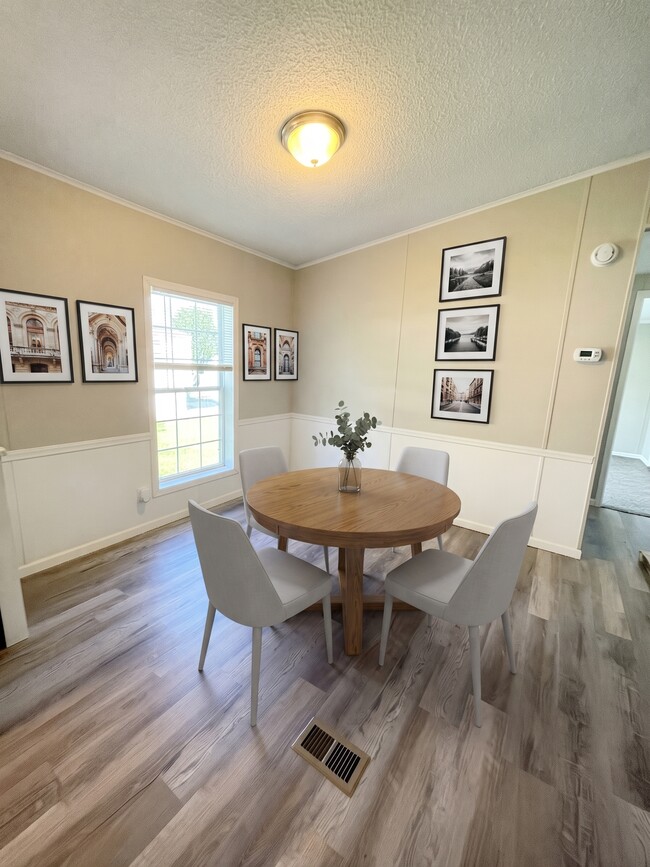 28 Bellwood Dr