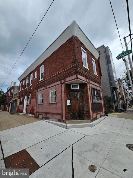 Building Photo - 1548 S 20th St Rental
