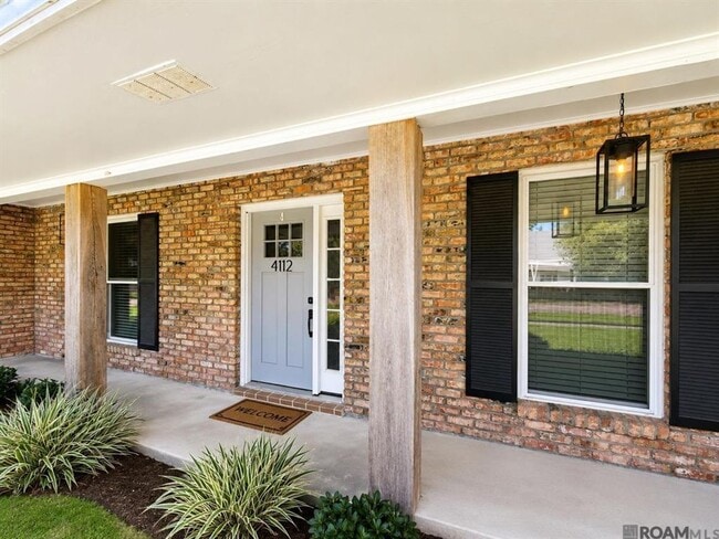 4112 Pine Park Dr
