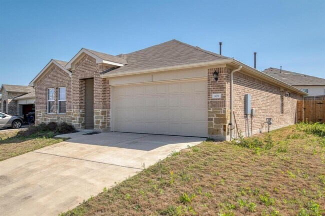 Photo - 109 Bethpage Dr