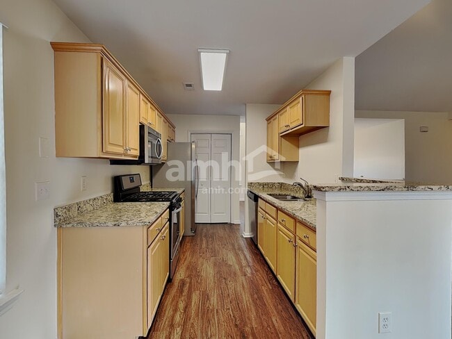 Photo - 3394 English Oaks Dr NW