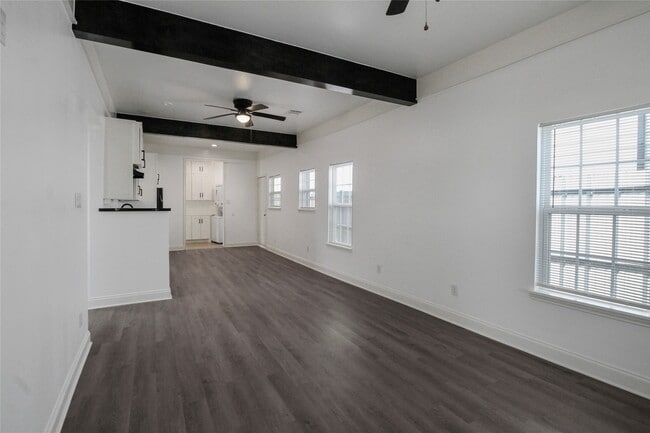 Photo - 531 N Estelle St