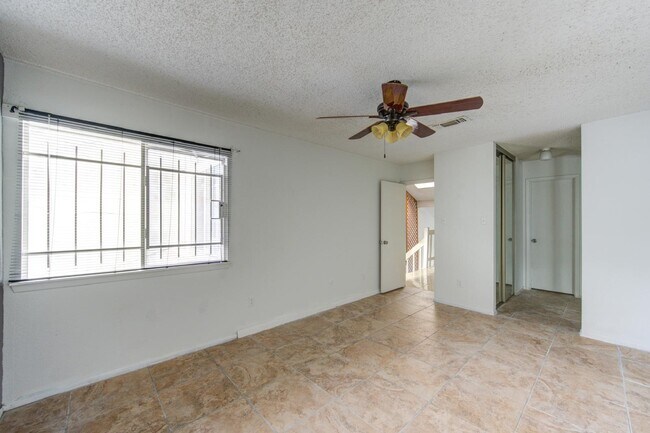 Photo - 13004 Greenway Chase Ct Unidad 13004