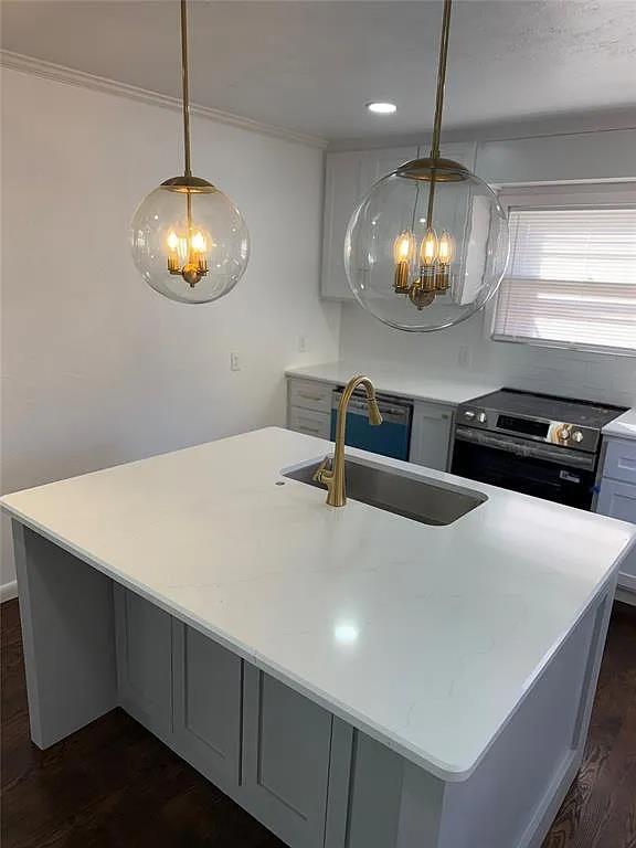 Photo - 1123 W Brooks St