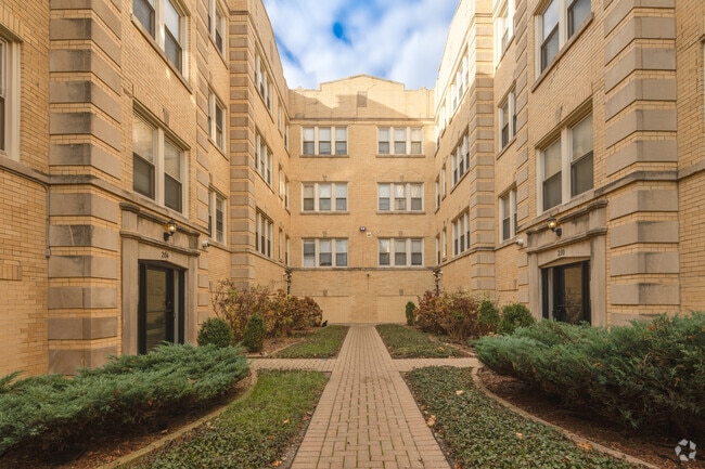 Photo - 200 N Kenneth