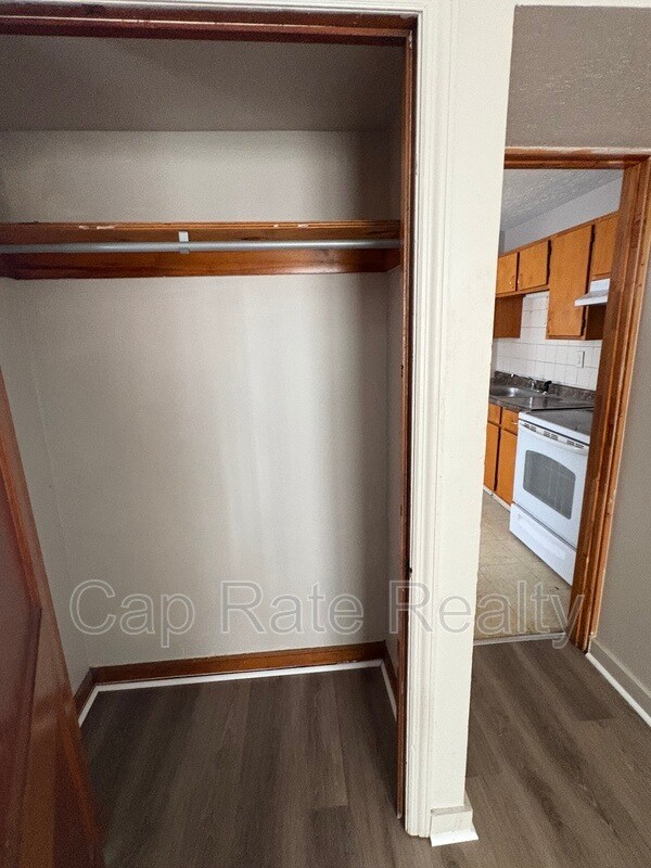 Photo - 1040 Loretta Ave