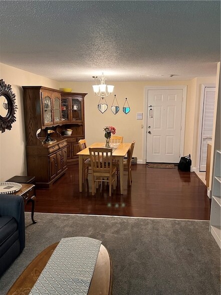 Photo - 89 Heritage Dr