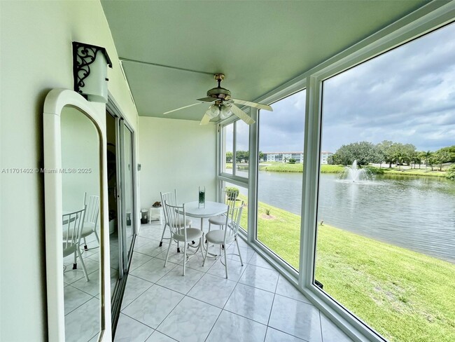 Photo - 4301 Martinique Cir Unit K2