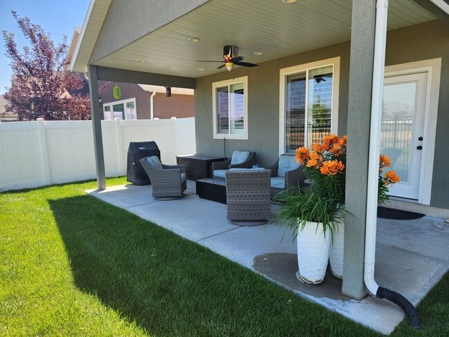 Photo - Move-In Ready 3BR/2BA West Haven Home