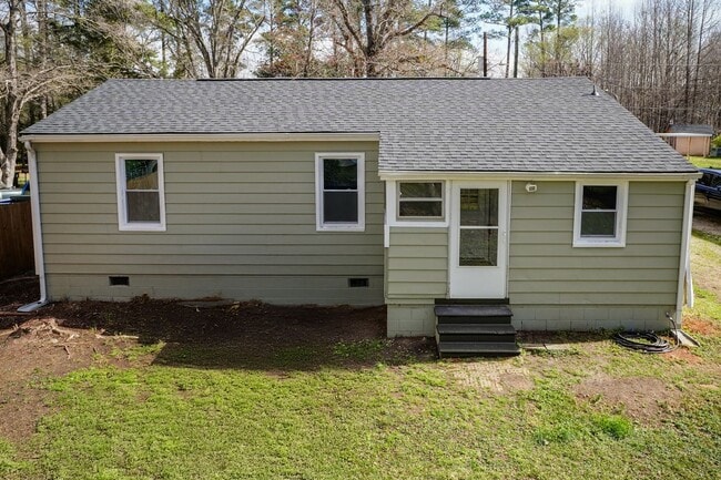 Photo - Three Bedroom Home!