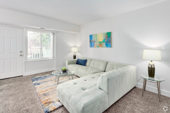 2BR, 1BA - 800SF - Living Room