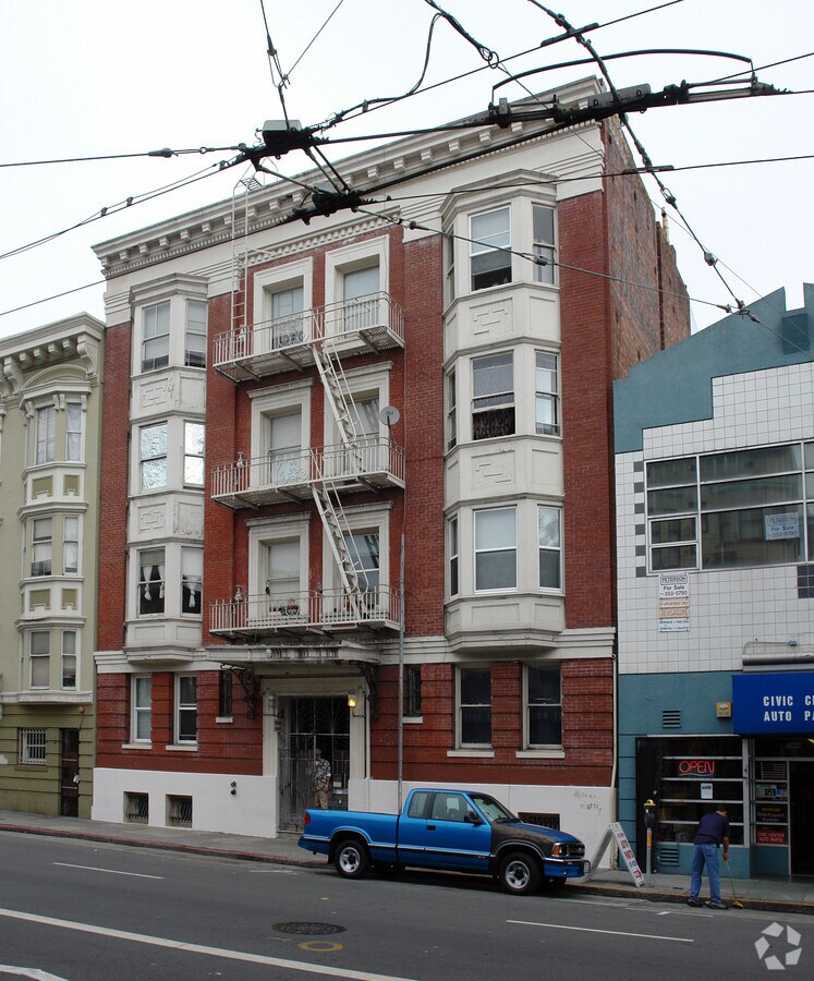 1050 Post - 1050 Post Apartments