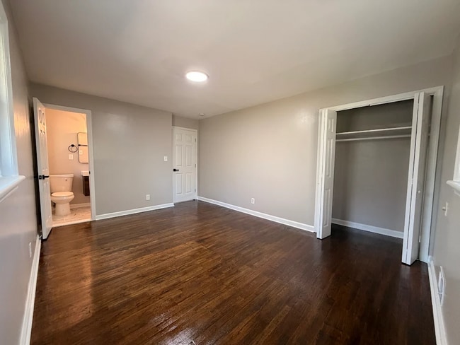 Photo - 2416 Miriam Ln