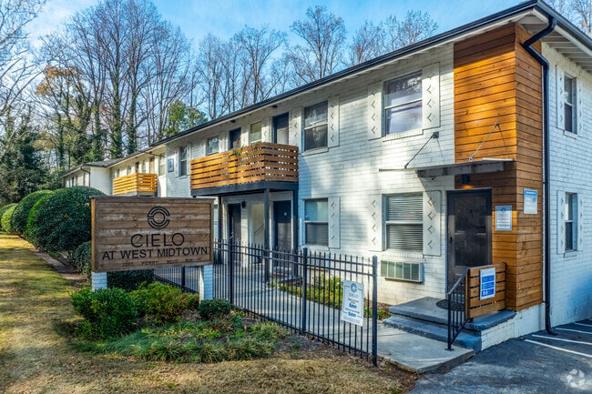 Cielo en West Midtown - Cielo at West Midtown