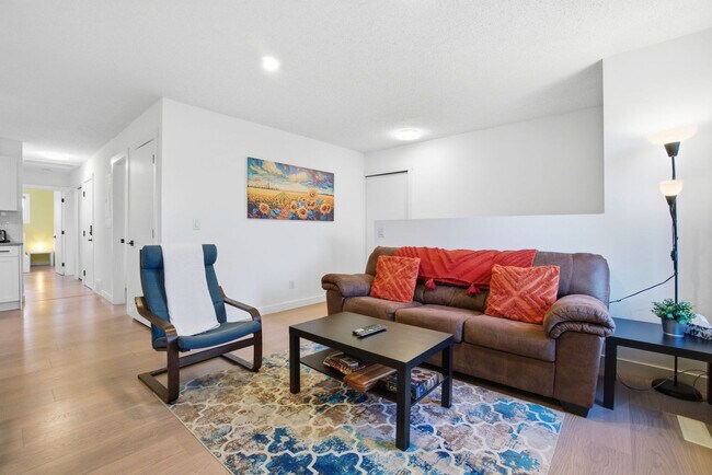 Photo - 3909-3912 12 Ave NW Unit SI FL1-ID1564618P