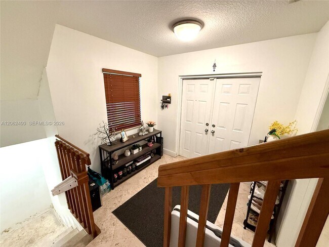 Photo - 1033 SW 9th Ct