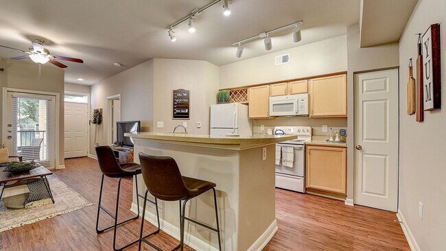 Photo - Springs at Live Oak