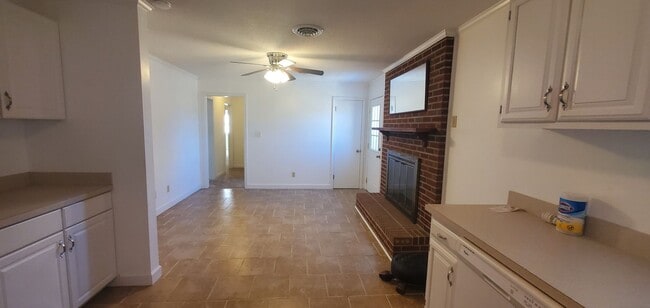 Photo - Spacious Home Ready For Move In