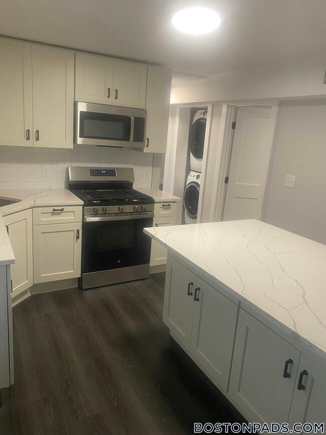 Photo - 118 Marginal St Unidad 2