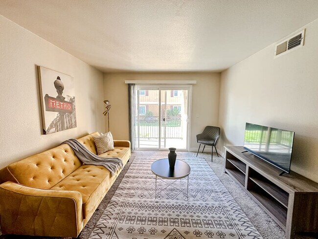 Photo - 12701 N Pennsylvania Ave Unit SI ID1534857P