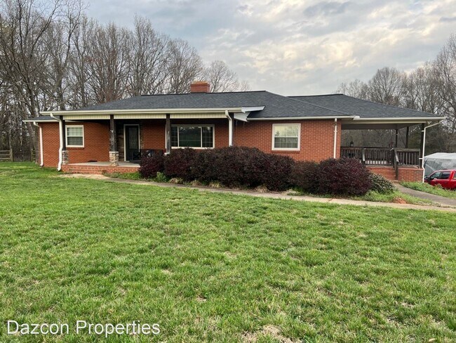 3 br, 2 bath House - 9750 NC Hwy 152 West - 3 br, 2 bath House - 9750 NC Hwy 152 West